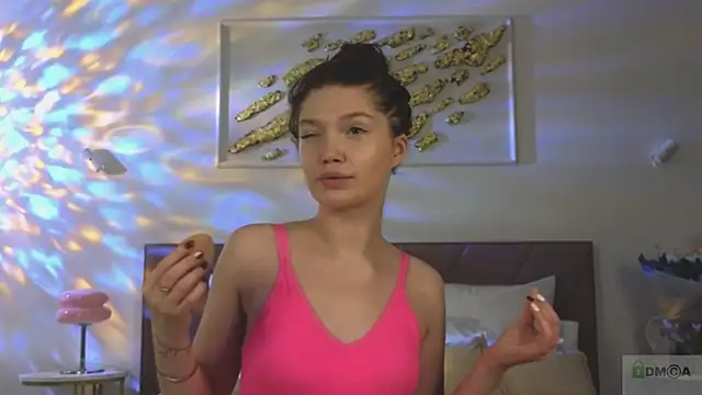 Snapshot of Nicole_Broown_ chatting on 12.03.25 Nicole Broown online show from 12.03.25