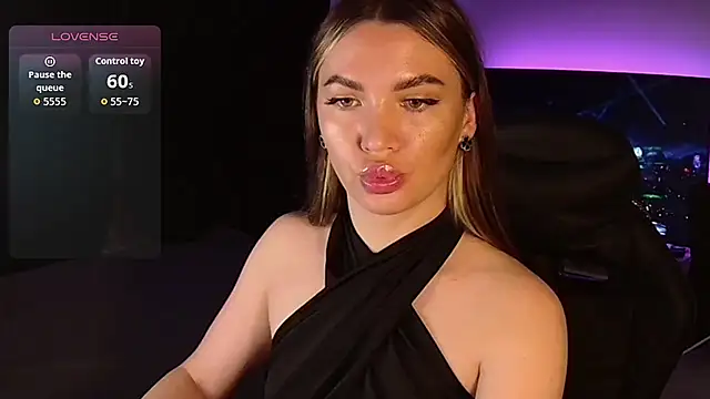 MissMaya   online show from 10.11.25