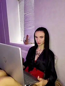 Julietta 001 online show from 10.05.25