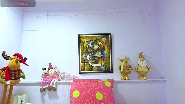 Snapshot of katiaa_lovv chatting on 11.20.25 katiaa lovv online show from 11.20.25