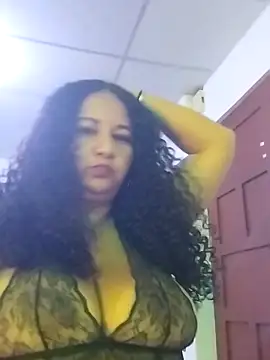 MEYBELLATINA online show from 05.08.26