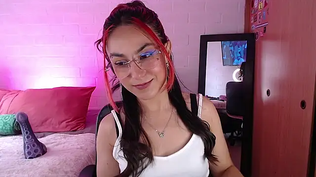 Amy66 online show from 05.21.26