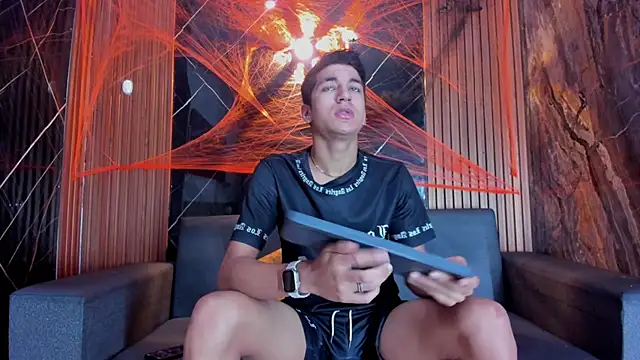 Stiben boy online show from 10.25.25