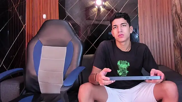 Stiben boy online show from 12.04.25