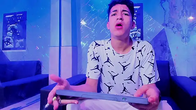 Stiben boy online show from 05.17.26