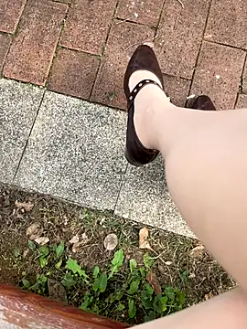 POS001 online show from 11.23.25