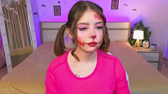  Amelia Shine  online show from 10.24.25