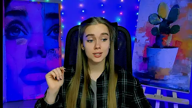 JuneWoods online show from 03.02.26