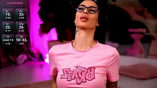 EvaAmanti online show from 02.04.26