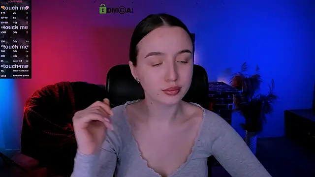 leslie bird online show from 12.17.25