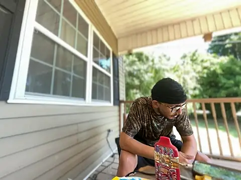 ThrowedWorldWide online show from 04.14.26