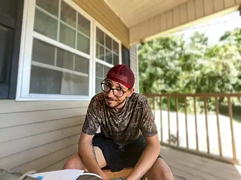 ThrowedWorldWide online show from 04.15.26