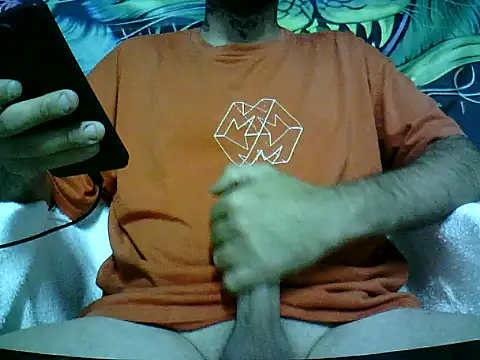 Snapshot of krerem chatting on 09.29.25 krerem online show from 09.29.25