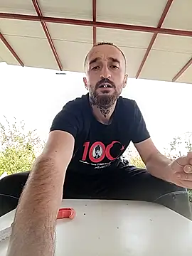 Snapshot of krerem chatting on 11.01.25 krerem online show from 11.01.25