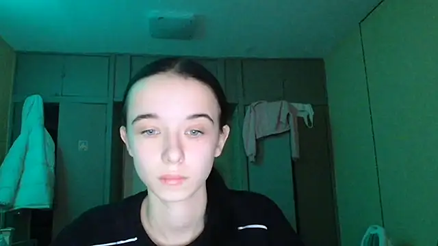 Snapshot of Emilia_Light chatting on 11.24.25 Emilia Light online show from 11.24.25