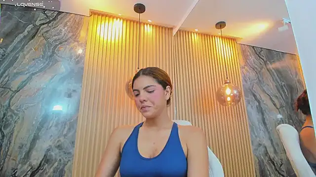 Snapshot of beca_winn chatting on 03.04.26 beca winn online show from 03.04.26