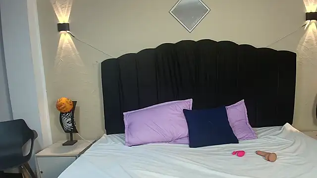 GabySweett  online show from 11.12.25