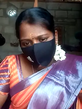 Tamil Hot Sandy online show from 10.29.25