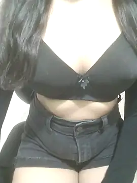 Snapshot of Rosie_Star chatting on 10.23.25 Rosie Star online show from 10.23.25