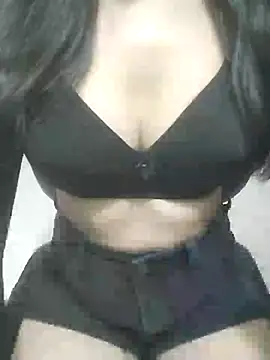 Snapshot of Rosie_Star chatting on 10.26.25 Rosie Star online show from 10.26.25