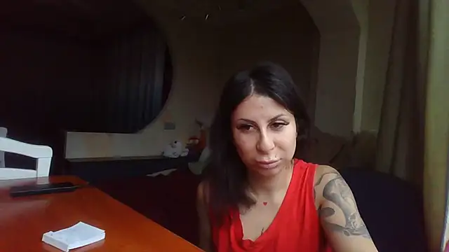 QueenMomyS online show from 11.30.25