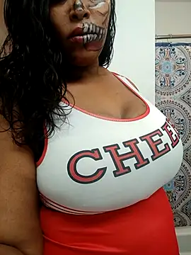 Snapshot of LaNastyy chatting on 10.26.25 LaNastyy online show from 10.26.25