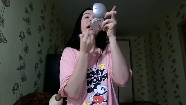 Snapshot of Varivela chatting on 02.15.26 Varivela online show from 02.15.26