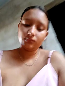 young dairy01 online show from 10.18.25