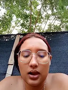 young dairy01 online show from 01.10.26