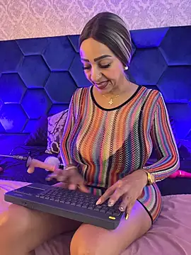 Angelina Roa online show from 05.15.26