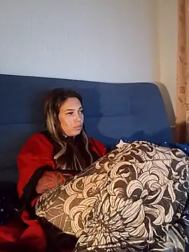 Snapshot of Conny_Shellie chatting on 10.19.25 Conny Shellie online show from 10.19.25