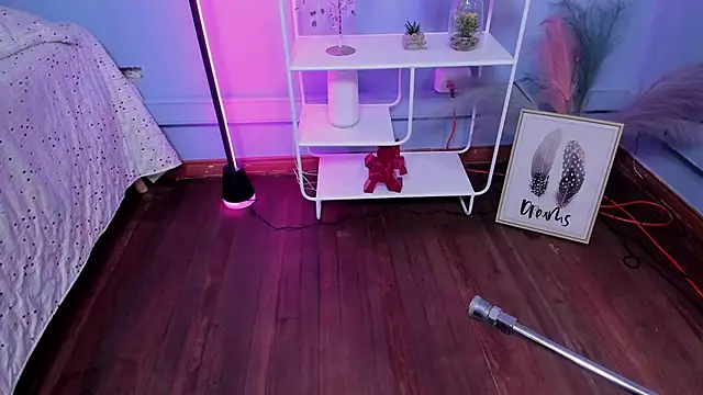 KathiaSaenz  online show from 12.03.25