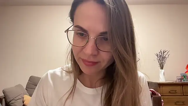 AnnieLove7722 online show from 11.27.25