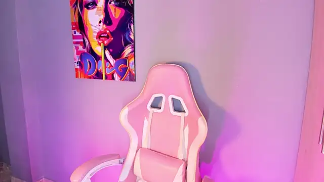 Athenea  fox online show from 12.05.25