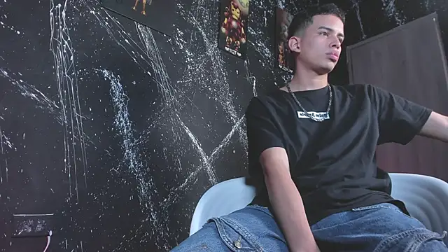 JuanSixx online show from 11.06.25