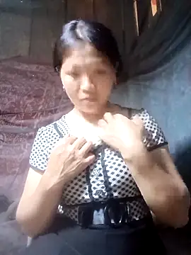 Snapshot of bree-zz chatting on 04.03.26 bree-zz online show from 04.03.26