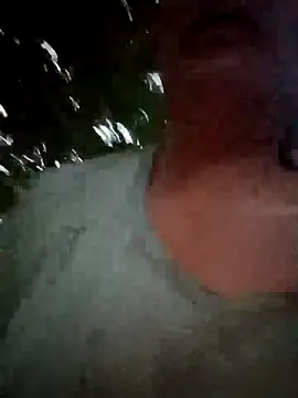 Snapshot of bree-zz chatting on 04.10.26 bree-zz online show from 04.10.26