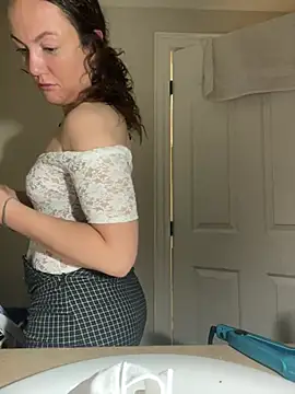sexybriiiixoxo online show from 05.10.26