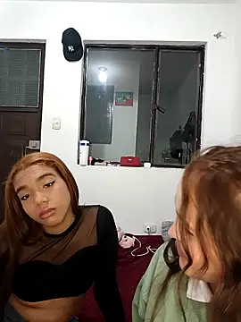 Snapshot of nucitaa-14 chatting on 11.05.25 nucitaa-14 online show from 11.05.25