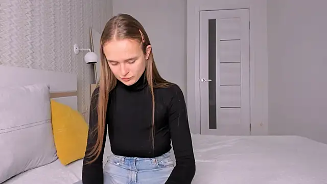 LilMary  online show from 10.27.25