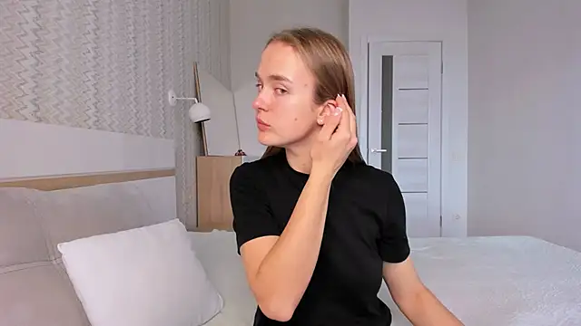 LilMary  online show from 11.14.25