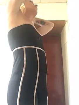 Snapshot of alexawinterrr chatting on 11.24.25 alexawinterrr online show from 11.24.25