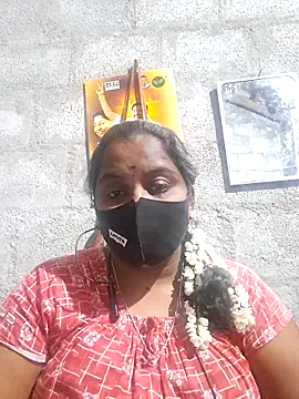Snapshot of Tamil_Hot_Sindhu chatting on 02.12.26 Tamil Hot Sindhu online show from 02.12.26