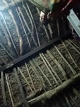 Lona2525 online show from 10.21.25