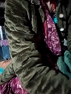 Snapshot of Lona2525 chatting on 02.11.26 Lona2525 online show from 02.11.26