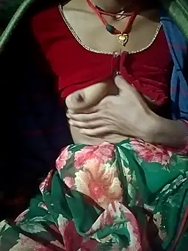 Snapshot of Lona2525 chatting on 03.13.26 Lona2525 online show from 03.13.26