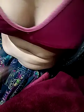 Snapshot of kavita_bhabi chatting on 11.12.25 kavita bhabi online show from 11.12.25