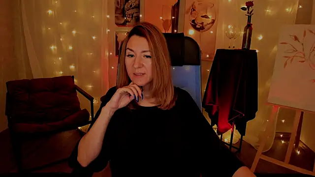 Snapshot of DonnaSmitth chatting on 11.27.25 DonnaSmitth online show from 11.27.25