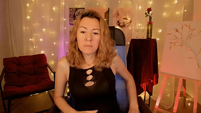 Snapshot of DonnaSmitth chatting on 12.03.25 DonnaSmitth online show from 12.03.25