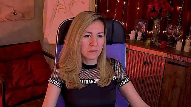 DonnaSmitth online show from 04.15.26